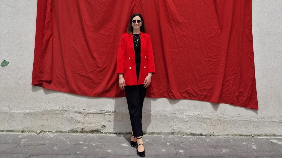 ÖZGE ÖZDEMİR - 2/B SINIF ÖĞRETMENİ